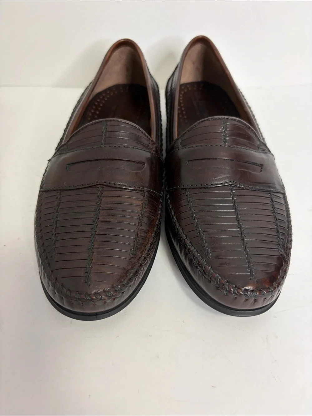 GH Bass Penny Loafers Womens 8.5 Dark Brown Leather Woven Preppy Slip On Shoes - Picture 2 of 15